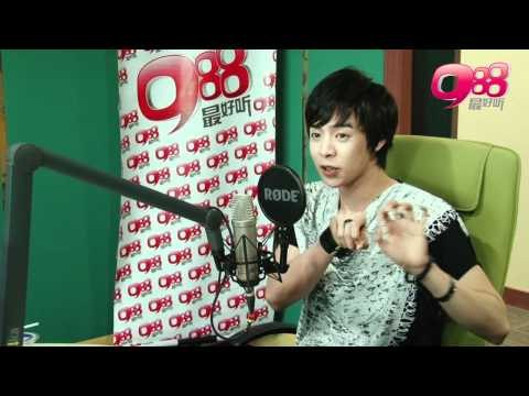 988街头早点UP － 3rd Wave (现场专访) Part 2/4