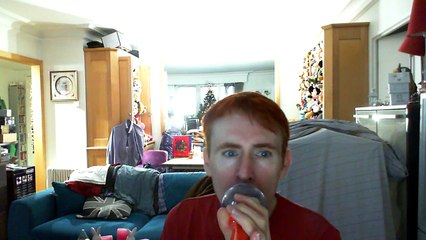 Wiwi égratigne "le piano du pauvre" de Patachou