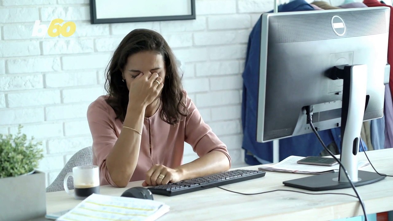 How to Deal with a Migraine at Work