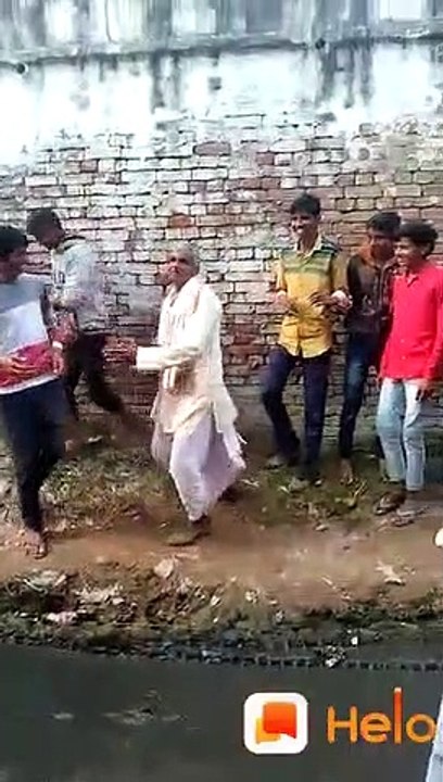 Kaka Haryanvi Dance Full Masti Me ,Hila Diya Kaki Ko Dance Me, Jam Ke Dance Kiya Kaka Ne Deshi Gaane
