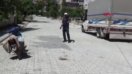 AFYONKARAHİSAR Evin önündeki traktörü çaldılar
