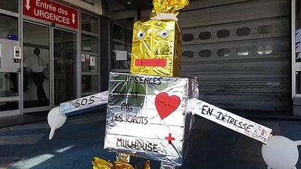 Mulhouse : le personnel des urgences maintient la pression