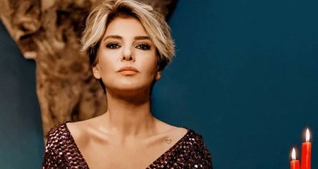 Güzel şarkıcı Gülben Ergen'den bikinili karşılama!