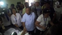 WATCH: Ex-VP Binay fails to vote in his 1st try due to faulty VCM