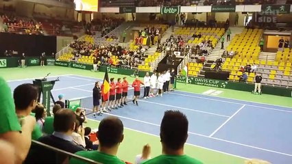 Questa foto di una raccattapalle sexy è diventata virale