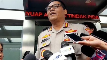 Fairuz A Rafiq Dihujani 25 Pertanyaan di Ditreskrimsus Polda Metro Jaya