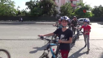 40 bisikletli bisiklet kültürünü yaymak için pedal çevirdi