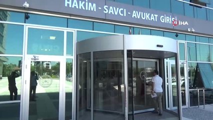 Uyuşturucu madde ile yakalanan kepçe operatörü adliyeye sevk edildi