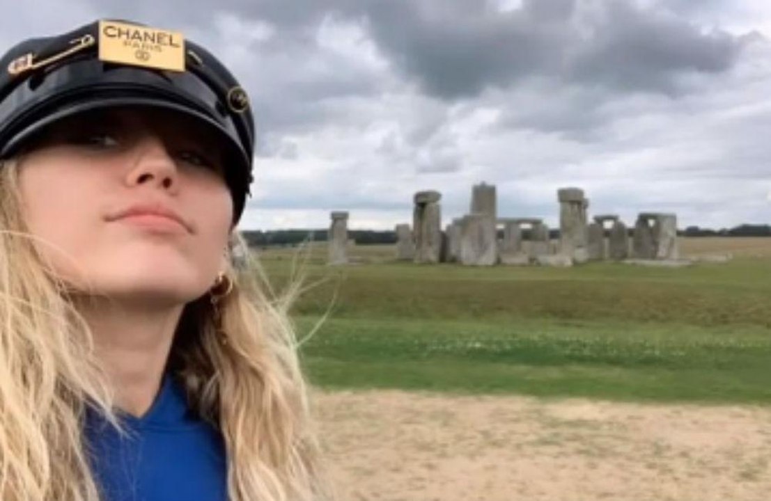 Miley Cyrus' 'spiritueller' Besuch von  Stonehenge