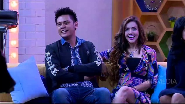 INSERT - Pablo Benua dan Rey Utami Menggandeng Farhat Abas Untuk Melaporkan Hotman Paris DKK