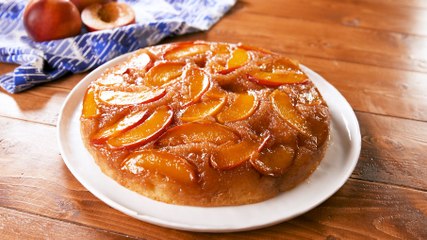 This Summer Peach Upside-Down Cake Has A Boozy Caramel Glaze