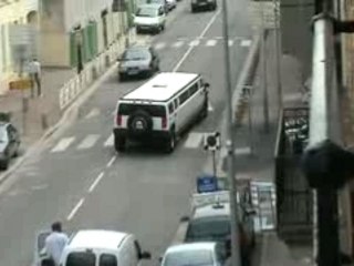 HUMMER LIMOUSINE OVNI