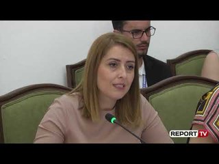 Cigaret elektronike, shishat/ Manastirliu: Do ndalohet pirja në ambientet e brendshme