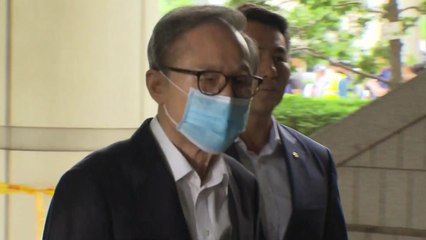 MB, 폐렴 입원 뒤 첫 법정행...삼성 임원 "다스 소송비, 이학수 지시로 집행" / YTN