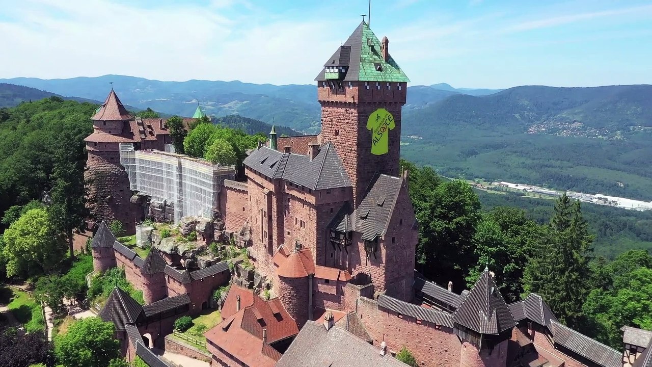 Tour de France  : Le Haut-Koenigsbourg passe au jaune