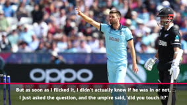 Williamson doesn't know how unlucky he is...I have tiny hands - Wood on run out