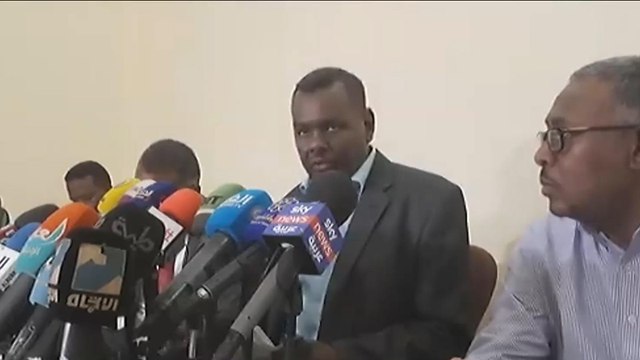 السودان.. قوى الحراك تعلن قبولها المشروط للمفاوضات مع العسكري