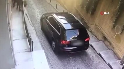 Beyoğlu'ndaki tornavidalı dehşetin kamera görüntüleri ortaya çıktı