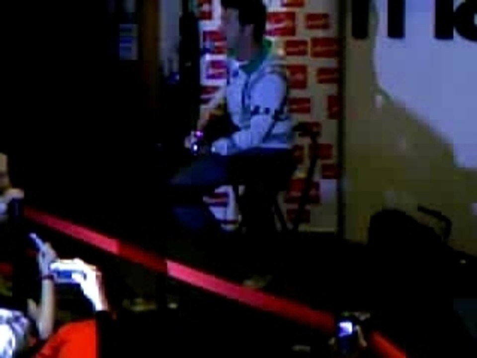 Showcase Chris 18/01/08 Ca fait mal