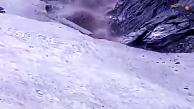 Amarnath Yatra के दौरान Devotees की ढाल बन गए ITBP Soldiers, VIRAL VIDEO | वनइंडिया हिंदी