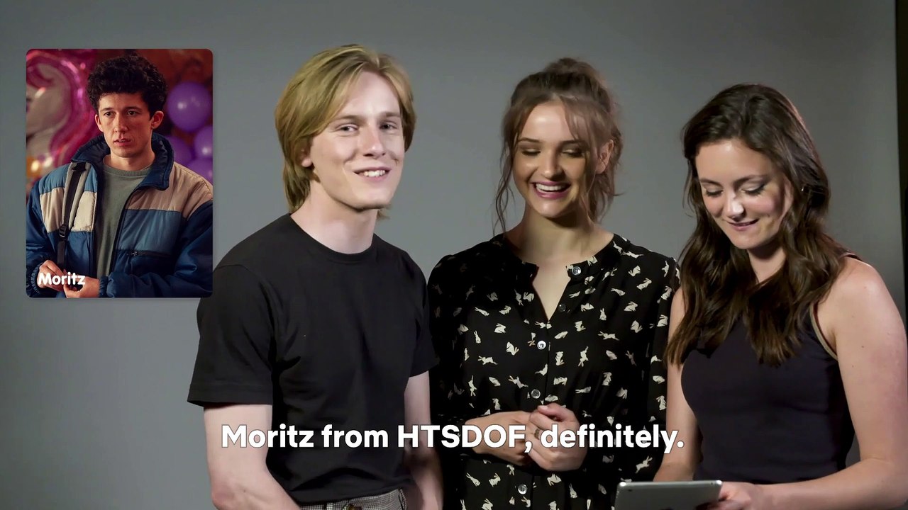 Der DARK Cast swiped sich durch Netflix - Matching Game