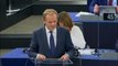 Κάλεσμα Τουσκ στο Ευρωπαϊκό Κοινοβούλιο να στηρίξει την Ούρσουλα φον ντερ Λάινεν