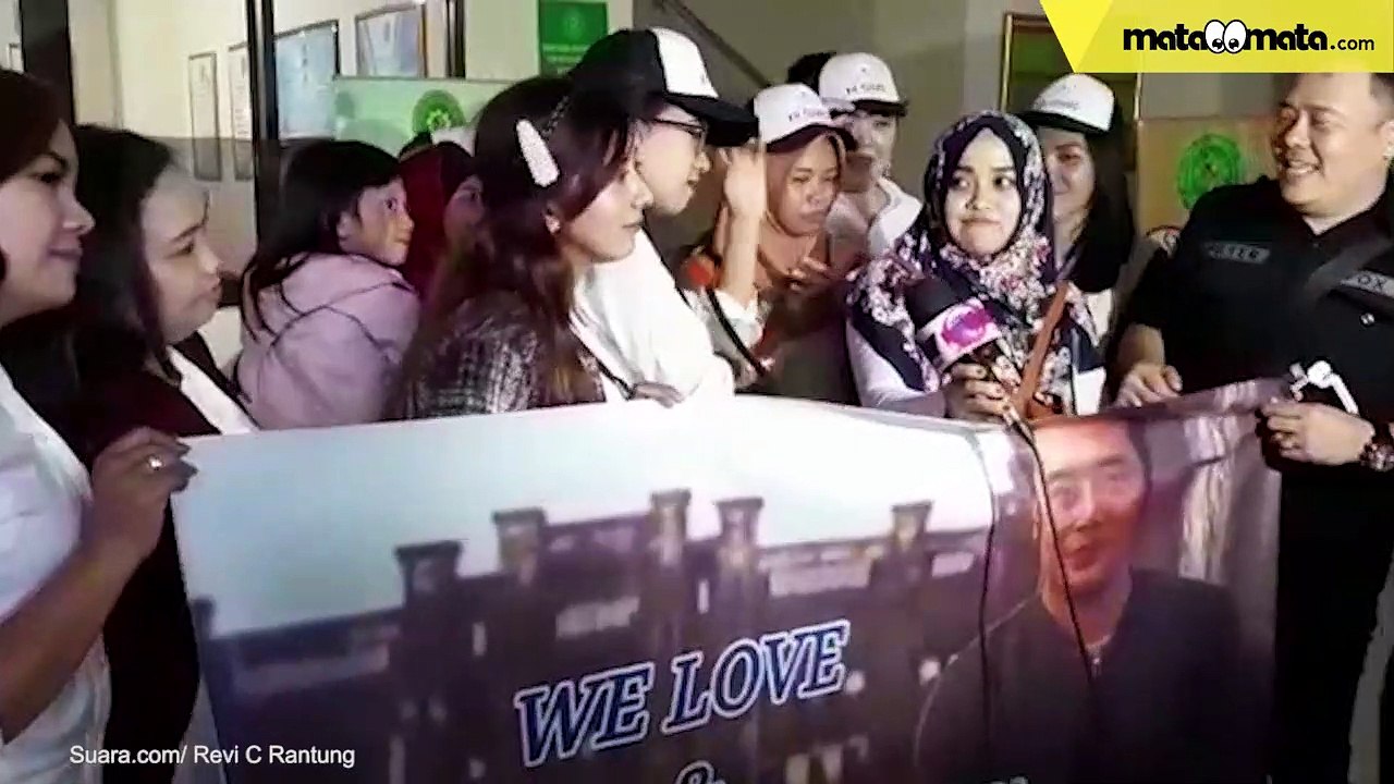 Selain Keluarga, Fans Senang Kriss Hatta Divonis Bebas