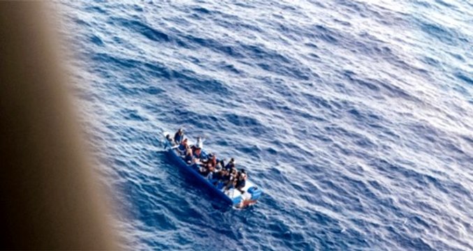 Akdeniz'de 70 göçmeni taşıyan tekne battı