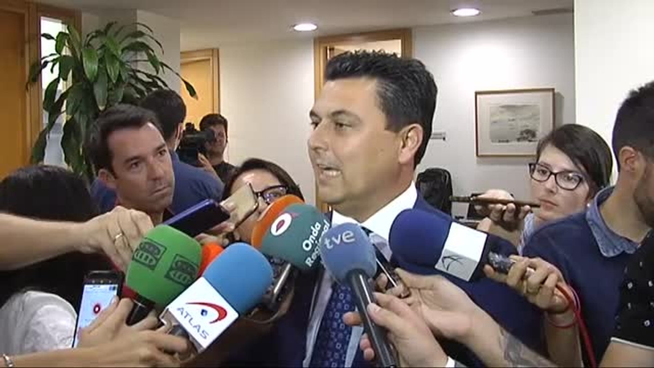 VOX rompe las negociaciones con Ciudadanos y PP en Murcia