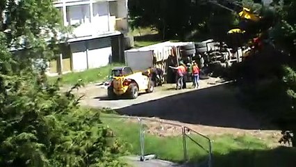 Chantier Ploufragan camion renversé