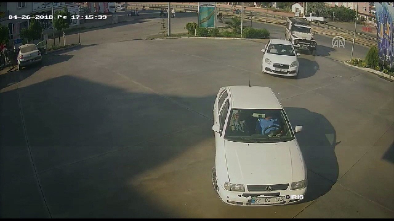 Ölümlü trafik kazasının görüntüleri ortaya çıktı - ANTALYA
