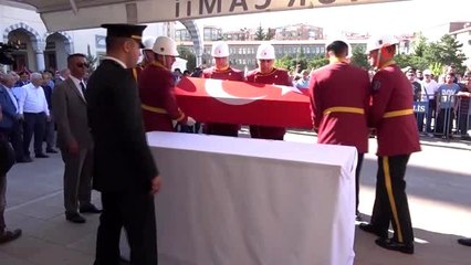 Şehit Jandarma Uzman Çavuş Yasin Baran son yolculuğuna uğurlandı