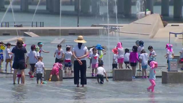 [날씨] 서울 올해 첫 폭염경보, 34℃...주말 더위 절정 / YTN