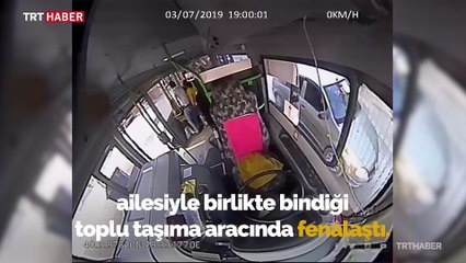 Otobüs sürücüsü, fenalaşan yolcusunu hastaneye götürdü