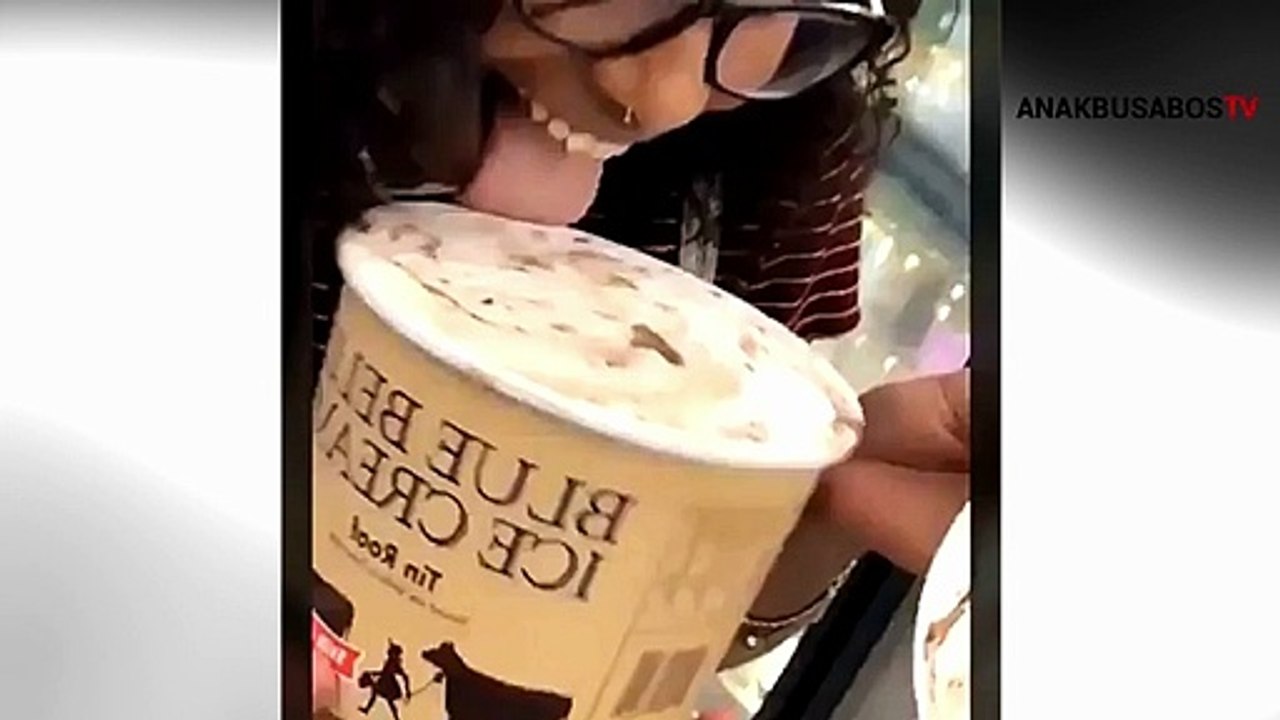 BLUE BELL ICE CREAM LICKER,  IDENTIFIED!!
