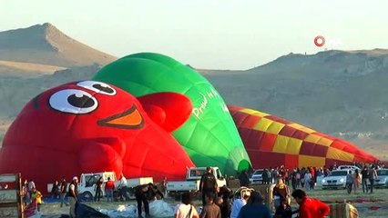 Kapadokya balon festivalinde muhteşem final