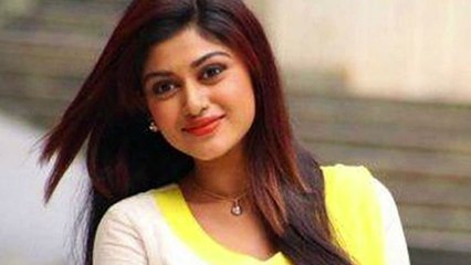 Oviya's Recent Role: Is She Portraying a Lesbian Character? 🎬