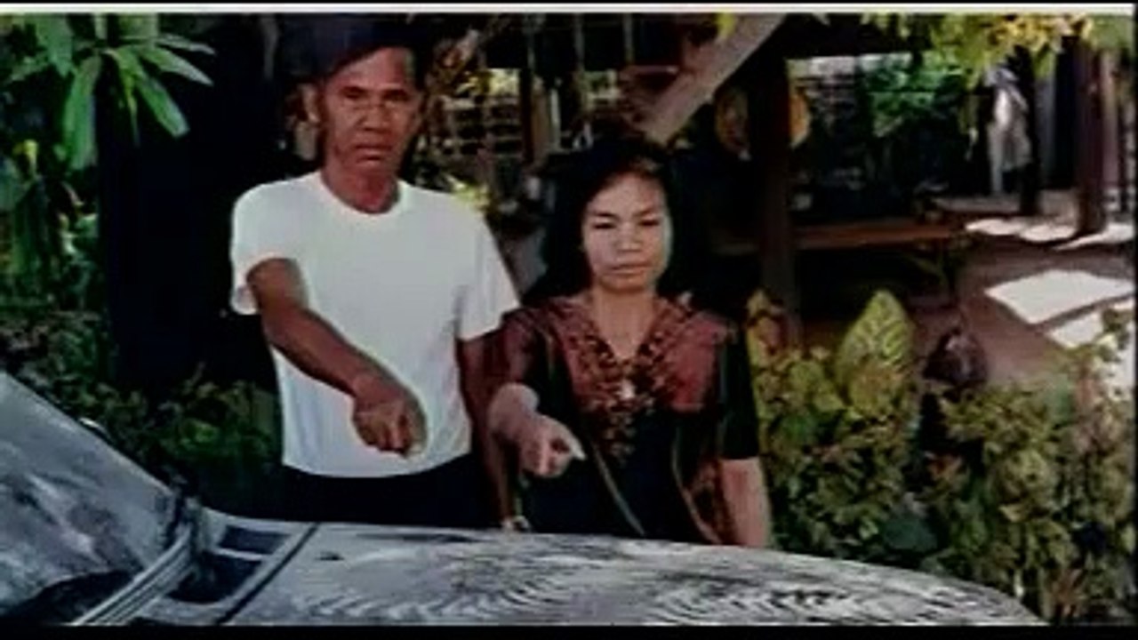 ตัวอย่าง ภาพยนตร์  15 ค่ำเดือน 11