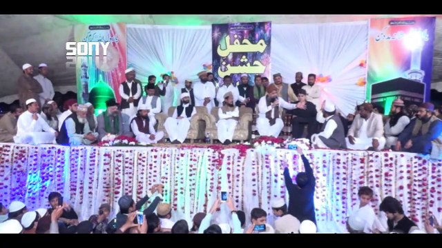 Awais Raza Qadri New Naat HD 2019 Sab Se OOla Wo Ala Hamra Nabi New Urdu Naat 2019