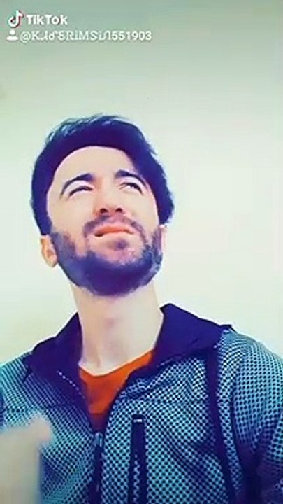 Erkek deniz at dişisi icin hamile kalıyo