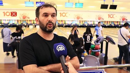 Köyde kurdukları takımla bowling şampiyonu oldular