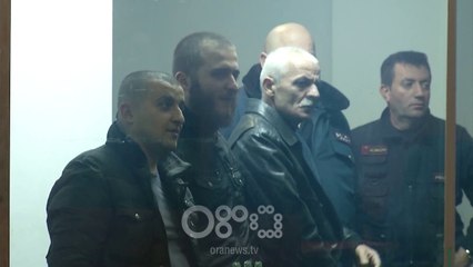 RTV Ora - Ekskluzive/ Denoncimi nga burgu i Drenovës: Votoni në 30 qershor ose do ju shtypim