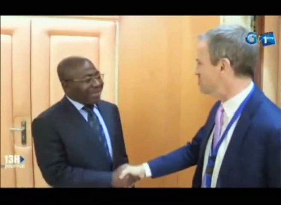 RTG - Le Ministre de la communication reçoit en audience le coordonnateur du système des Nations unies et l’ambassadeur du Liban au Gabon