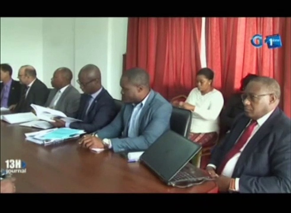 RTG - Rencontre entre le Ministre de la promotion de la bonne gouvernance, et le représentant de l’Unicef au Gabon