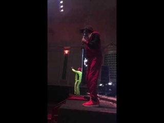 Cepillín, el payasito de la tele. "Amor Chiquito... Acabado de nacer".