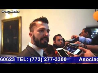 "Intolerable esa sociedad que nada le llena y nada le parece", dice diputado en Puebla