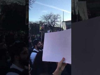 BIEN PODRÍAMOS GRITARLES ASÍ A LOS MINISTROS DE LA SCJN. EL GRITO ORIGINALMENTE ERA CONTRA TRUMP