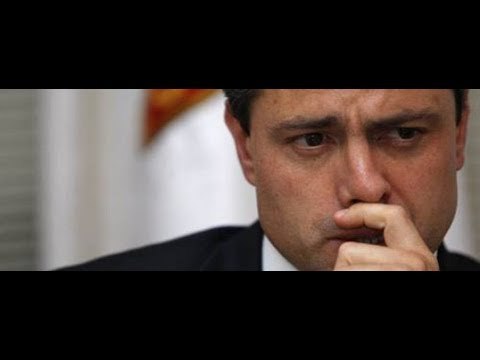 VA A VALER MADRES: DE AMLO A EPN