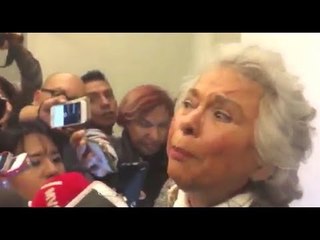 PERIODISTAS HACEN ENOJAR A OLGA SÁNCHEZ CORDERO AL CUESTIONARLA SOBRE AMLO