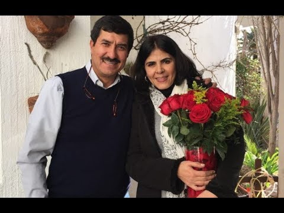 LOS CORREN POR LLAMAR “MAMACITA” A ESPOSA DE GOBER